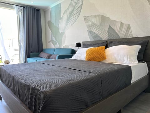 Perle des Sables -Condo with pool + private beach in Marigot