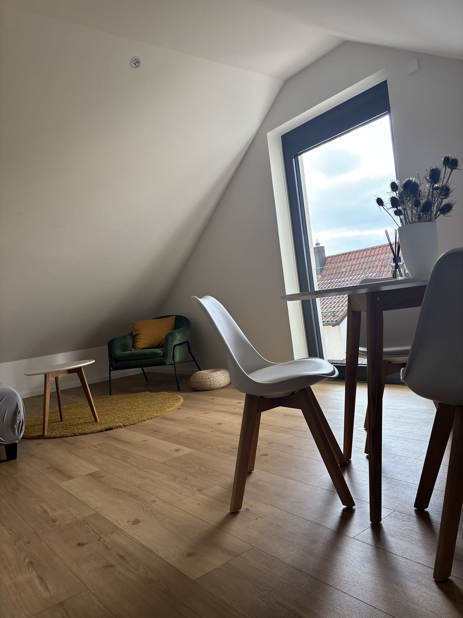 DachNest - Wunderbare neue DG-Wohnung mit Ausblick