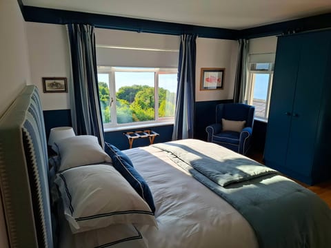 King Room with Lake View