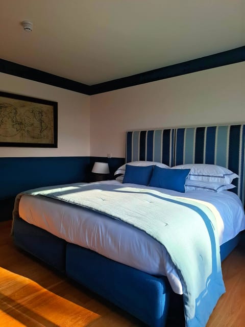 King Room with Lake View