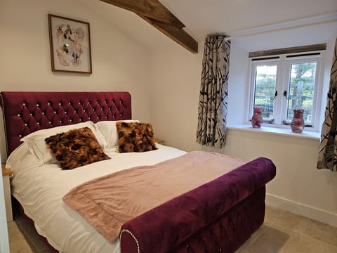 Rural escape and dog friendly