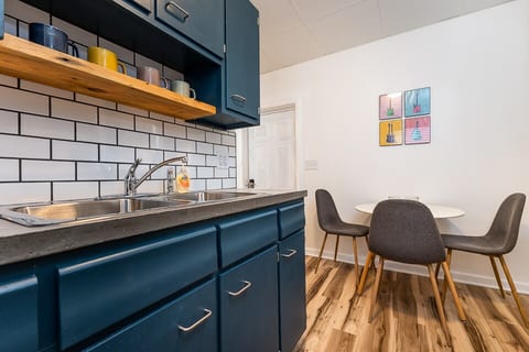 Unique Vintage-Inspired Getaway w/ City Views image 5
