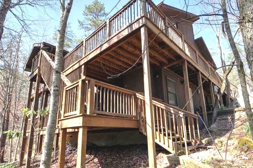 4-Bedroom+Loft-Sauna-Pool table-Bar-2 Fireplaces image 1