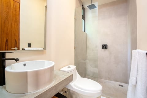 Jungle Oasis 1BD w Rooftop Pool | Tuané