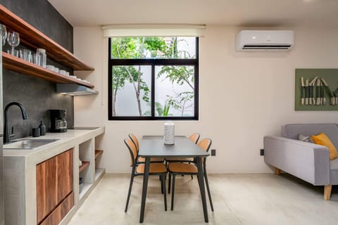 Jungle Oasis 2BD w Rooftop Pool | Tuané
