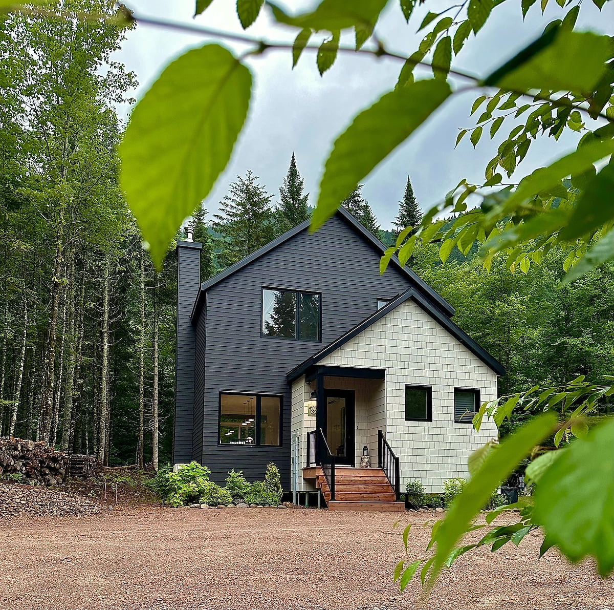 Modern Chalet with Private Spa and Sauna