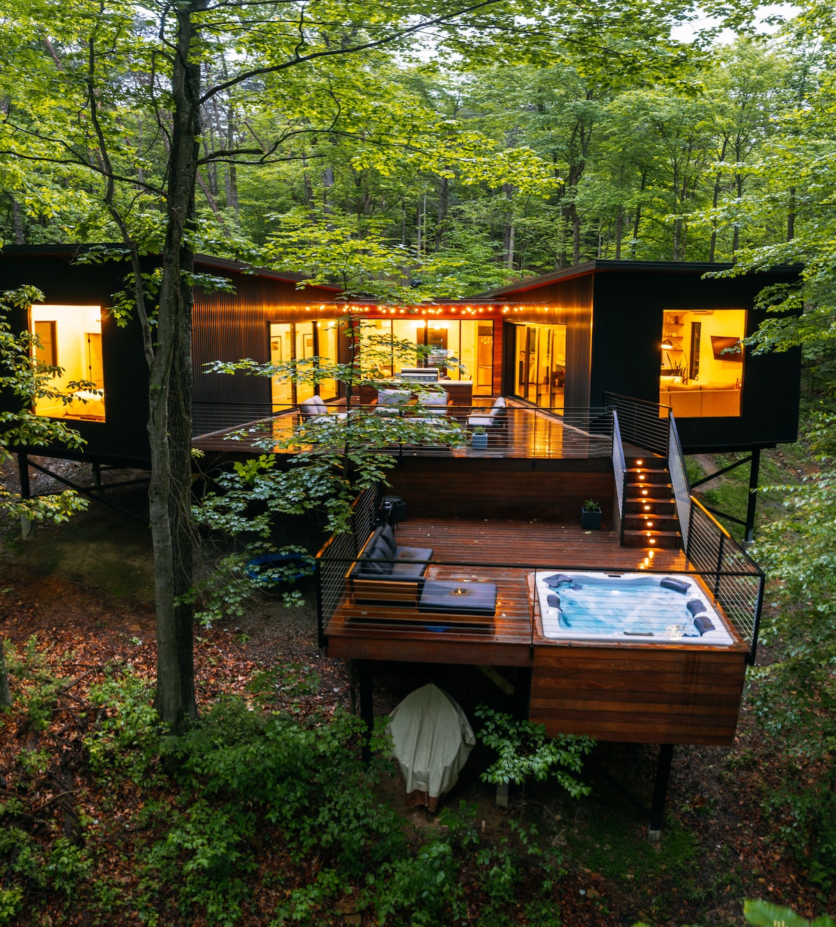 Twisted U - Hocking Hills, Quiet, Beautiful Views image 1