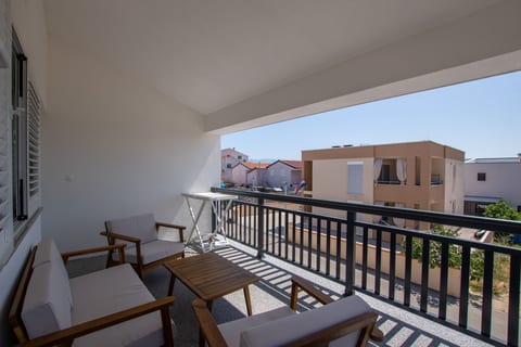 Apartments Sandra - Unit 378002-13