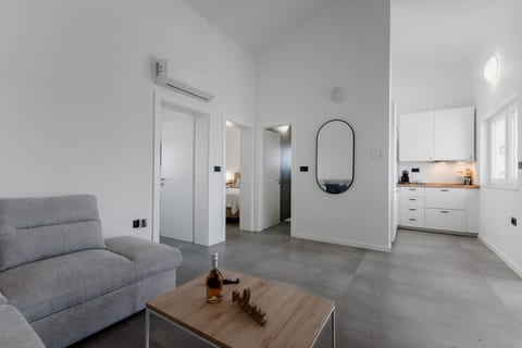 Apartments Sandra - Unit 378003-13