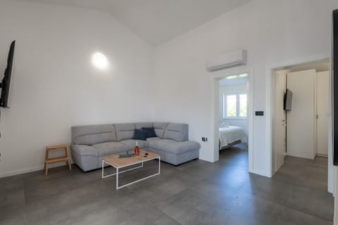 Apartments Sandra - Unit 378003-13