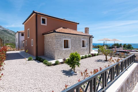 Villa Luxury Holiday Villa Aria - Unit 378038-13