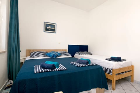 Apartments Beach house Blace - Unit 378055-13