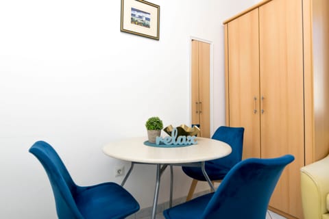 Apartments Beach house Blace - Unit 378055-13