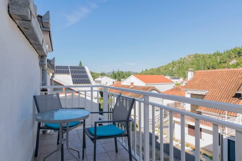 Apartments Beach house Blace - Unit 378057-13