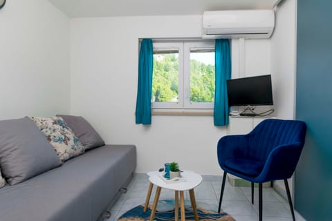 Apartments Beach house Blace - Unit 378057-13