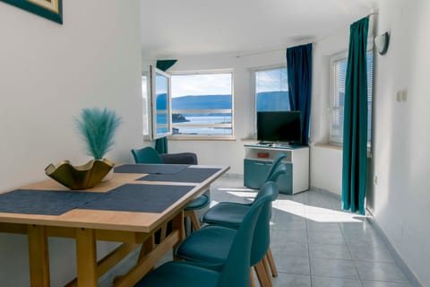 Apartments Beach house Blace - Unit 378058-13