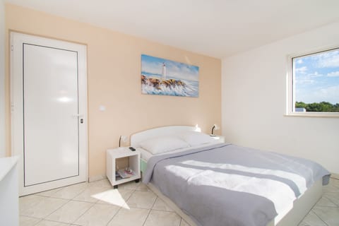 Apartment Danijela - Unit 47331-61