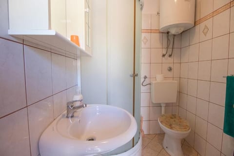 Apartments Nusret - Unit 52418-61