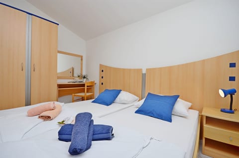 Apartments Mira - Unit 150878-15