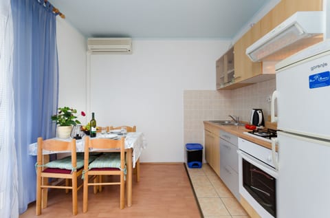 Apartments Mijatović - Unit 210977-16