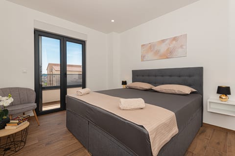 Villa Elegance Escape - Unit 369878-13