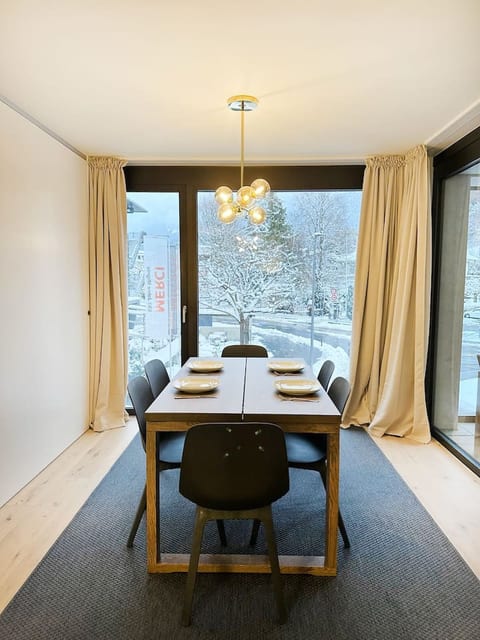 Mountain View Luxury Apt at Interlaken West • AC