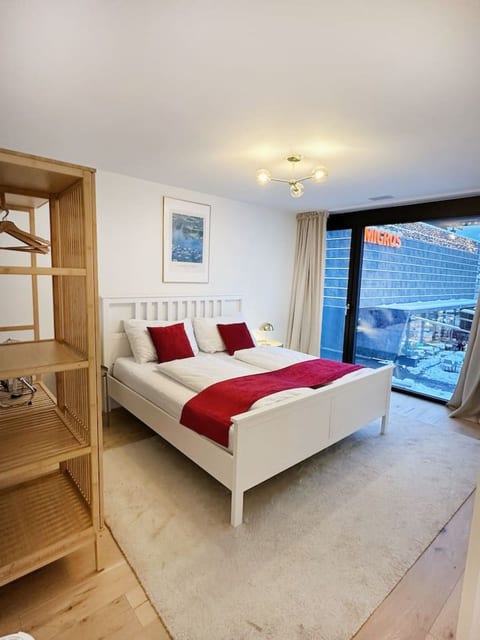 Mountain View Luxury Apt at Interlaken West • AC