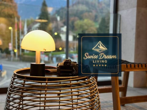 Modern Apartment • Balcony • AC • Interlaken West