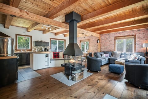 Le Chic Montagnard - Cottage with spa and pool