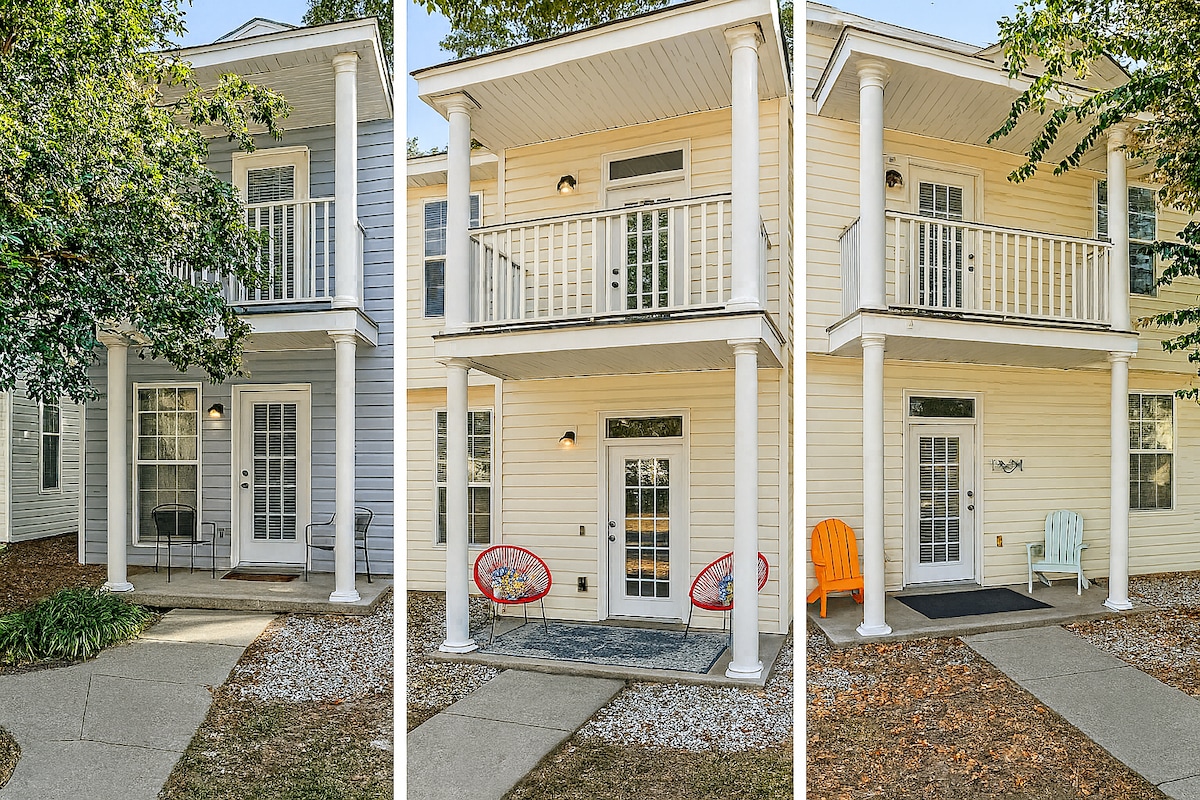 3-Townhouse Group Rental – 9BR/9BA, Sleeps 22 image 1