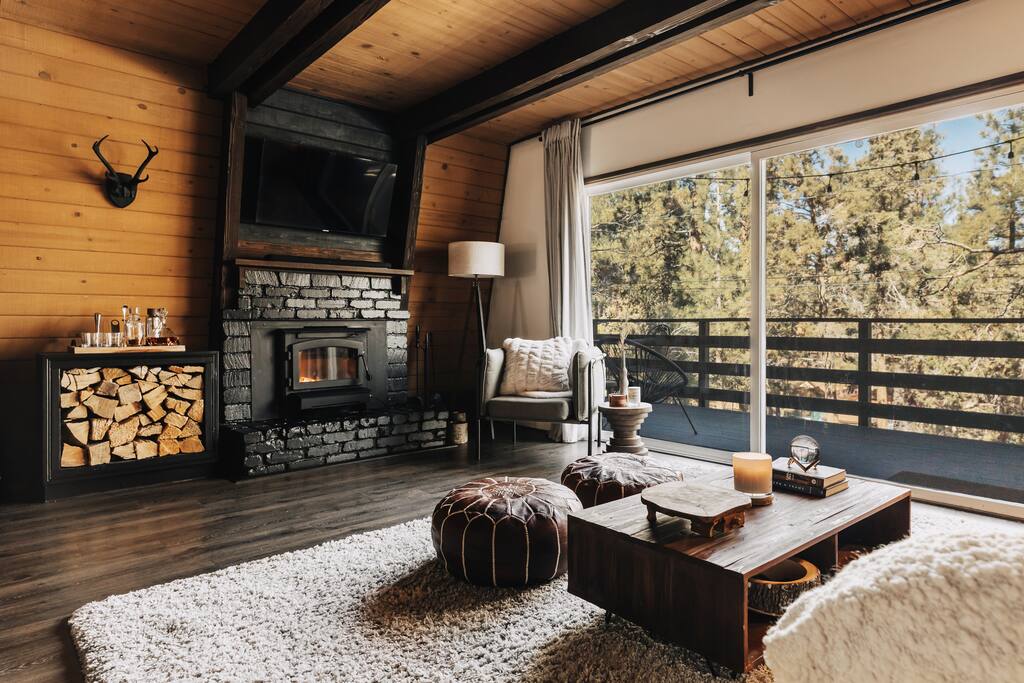 Tune into nature and relax at Whiskey Den Big Bear