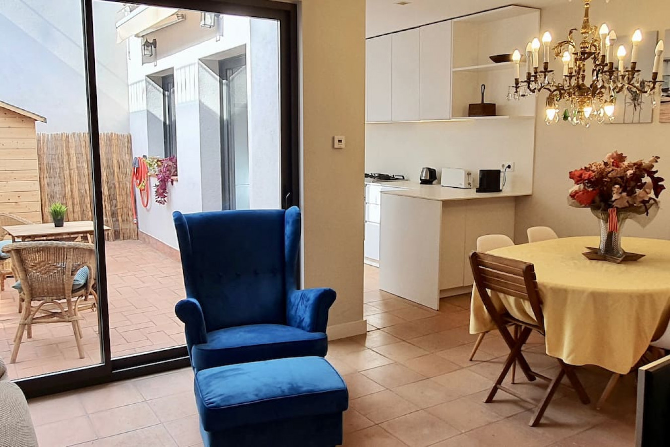 Opening Doors Vilassar. 150 mts from the beach!