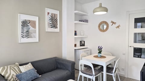 Opening Doors Gracia - Cosy and bright 2-bedroom apartment