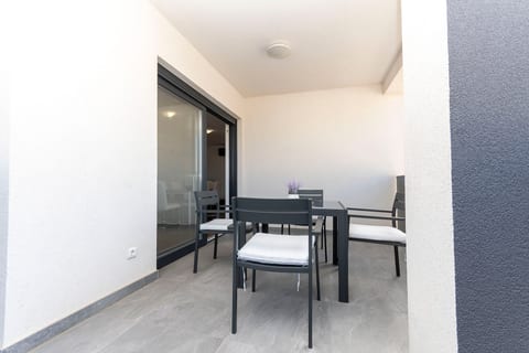 Apartment Kokic - Unit 378066-13