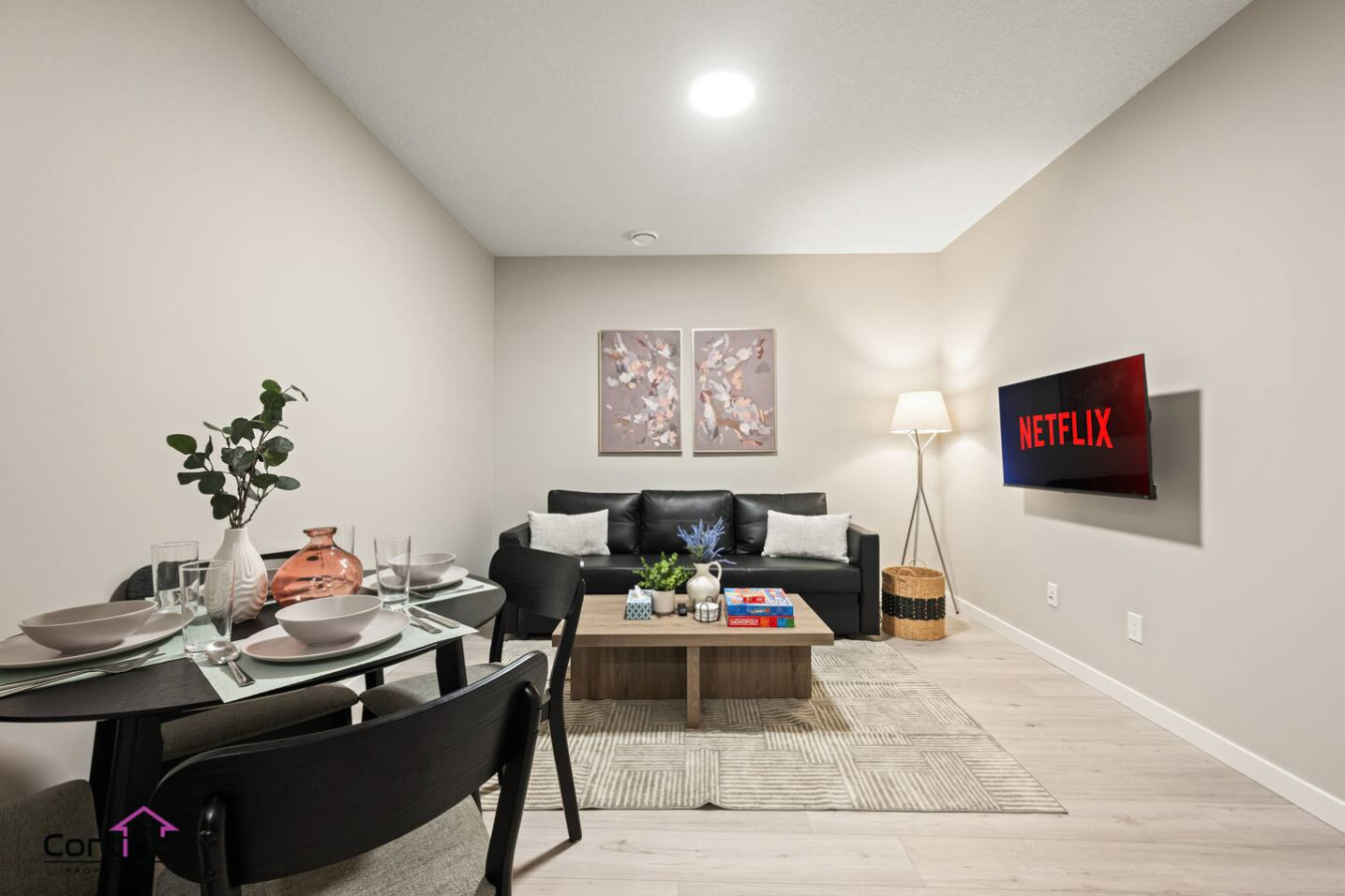 The Lavender Loft | WiFi | 10 min to WEM | KingBed