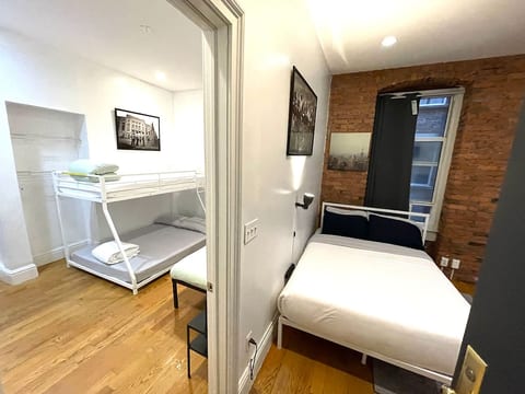 Nest 1BR apt-hotel Walk to Times Sq & Empire State