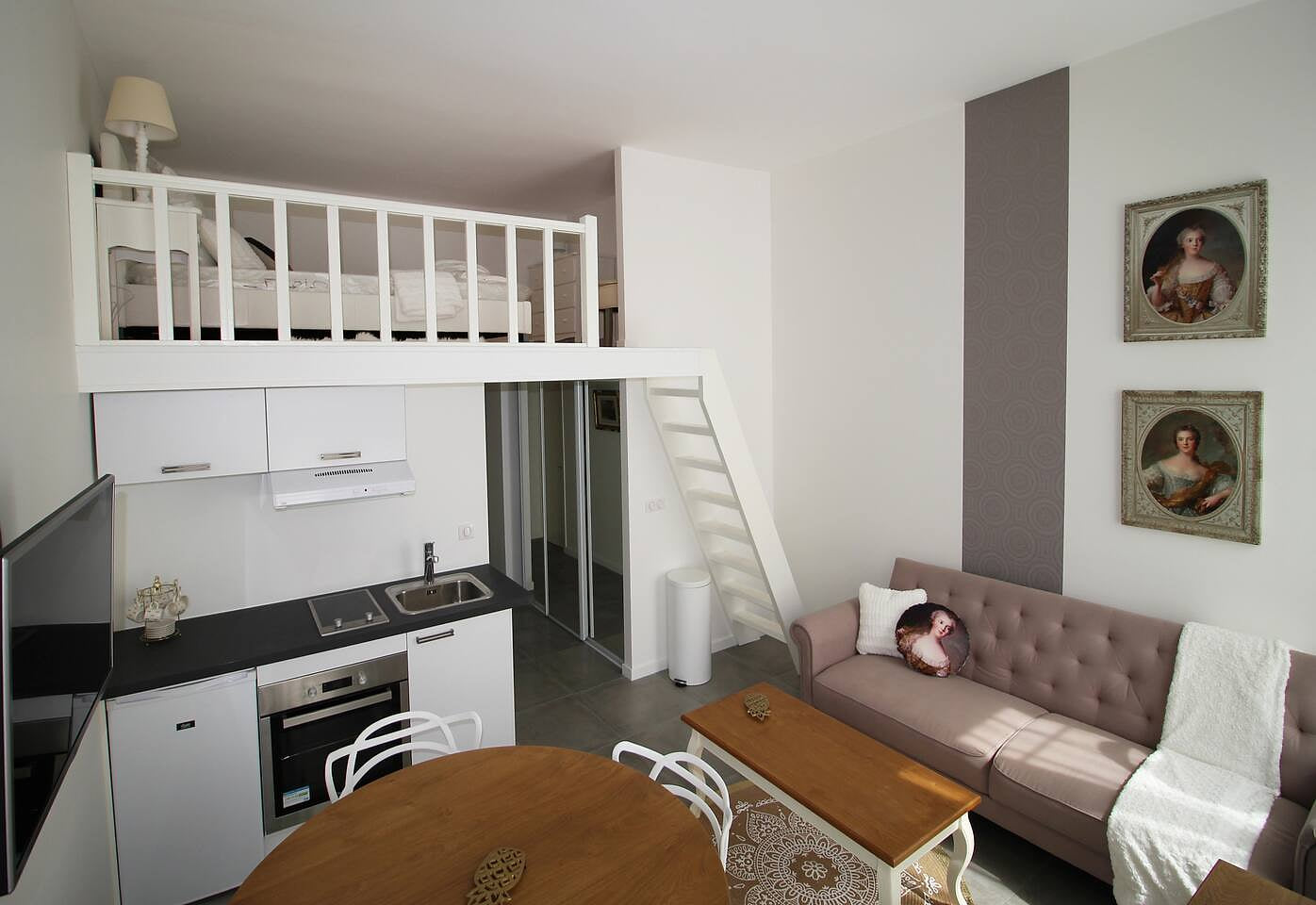 Trianon : Charmant studio Nice