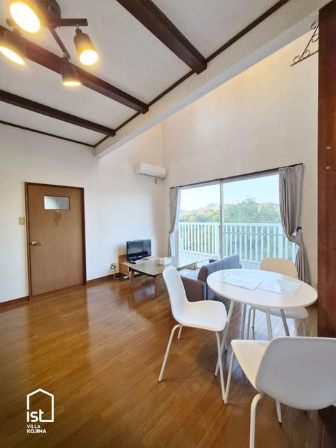 ist villa 04 Designer Island Villa