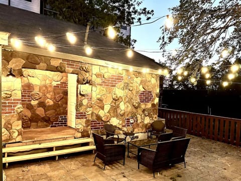 Giddyup Bishop Arts | 3BR | Save & Book Direct!