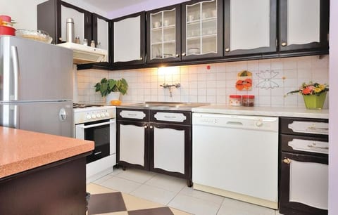 House Bonaca - Unit 378067-13