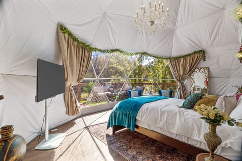 Desert Rose-Luxury Glamping