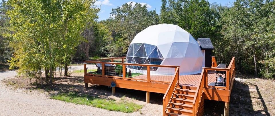 Desert Rose-Luxury Glamping - Bastrop County