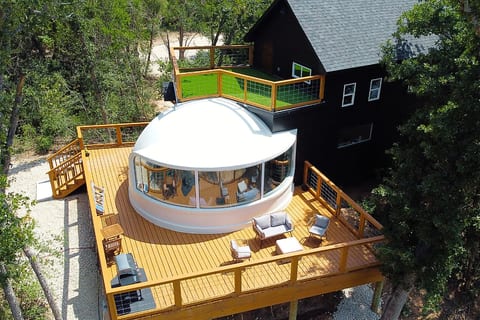 The Sky Castle | 3 Beds 2 Baths