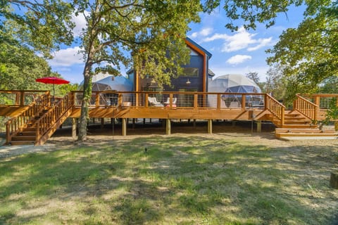 The Bird House | 6 Beds 2 Baths