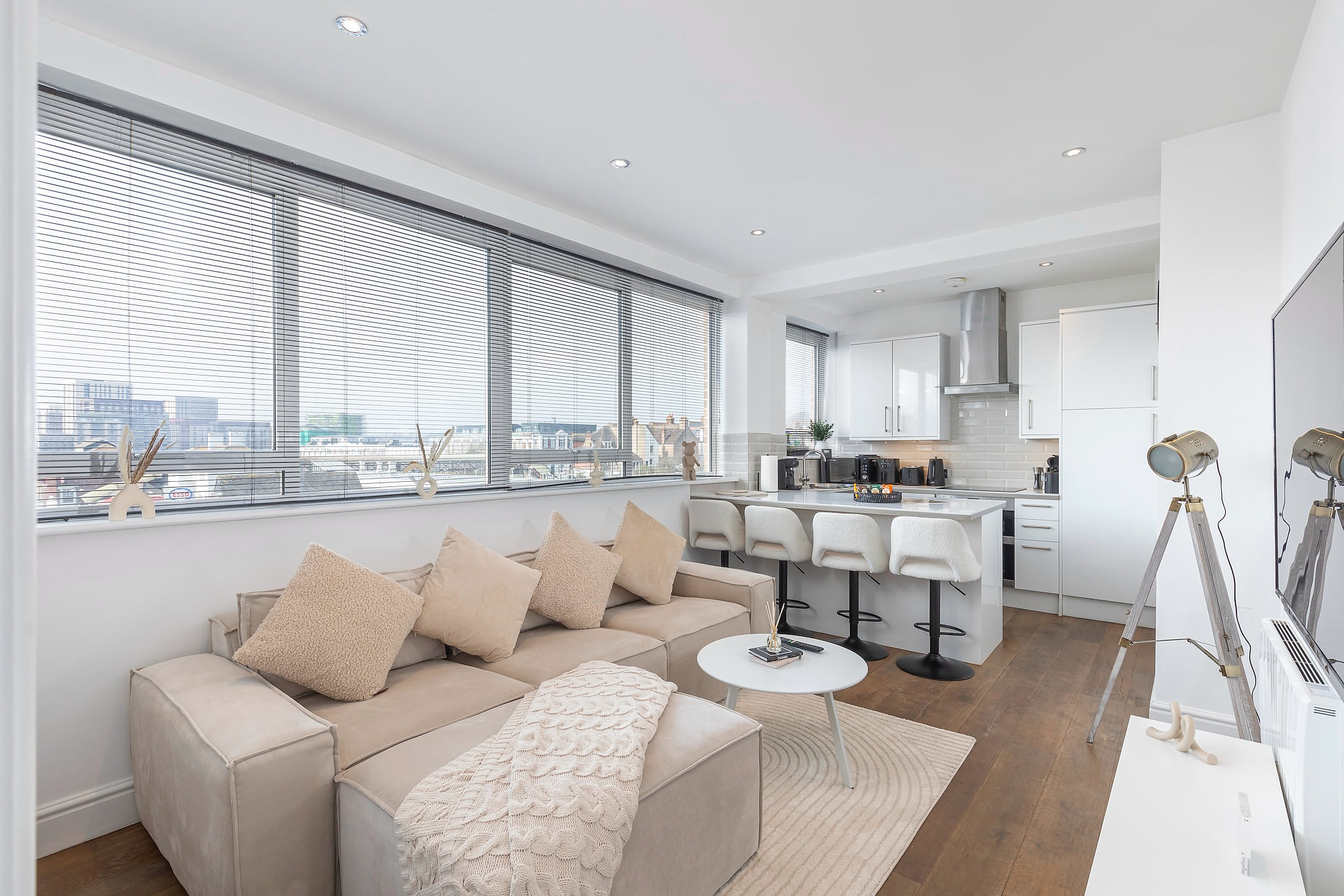 Luxury 2-Bed Hove | Suite Escape