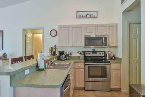 Villa Tilly | 4BR Pool Home, Minutes from Inverness