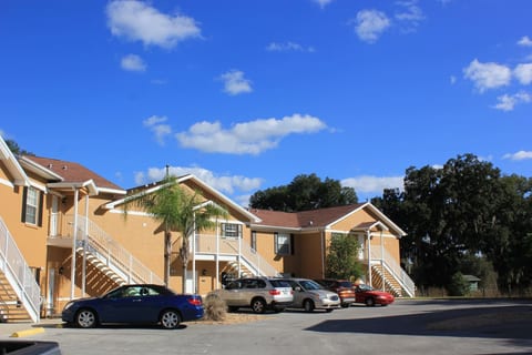 Condo Peggy