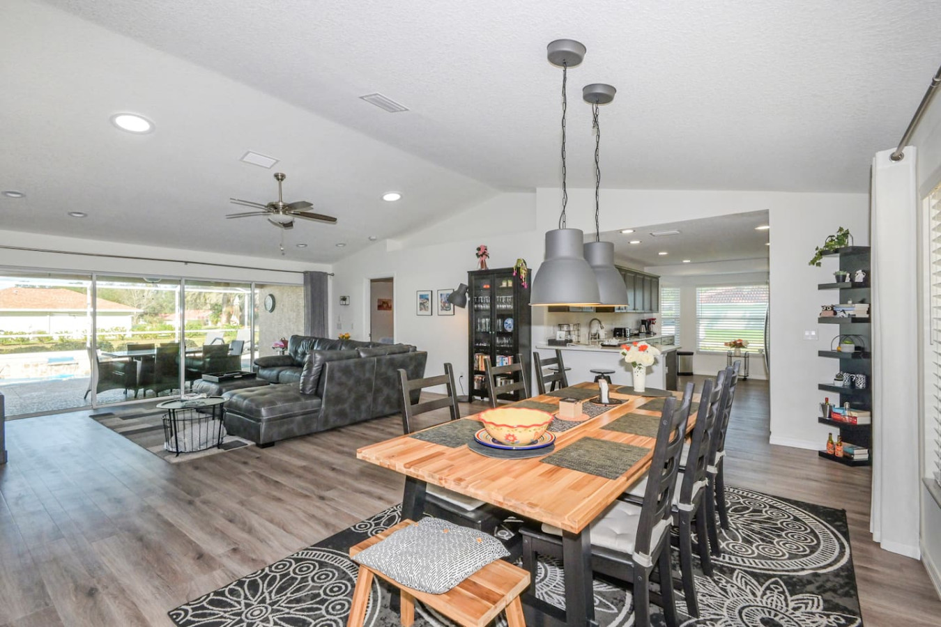 Villa JOY: 3-bed / 2-bath & private pool/spa