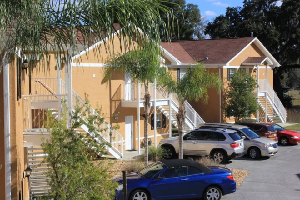 Condo Steinke - Inverness