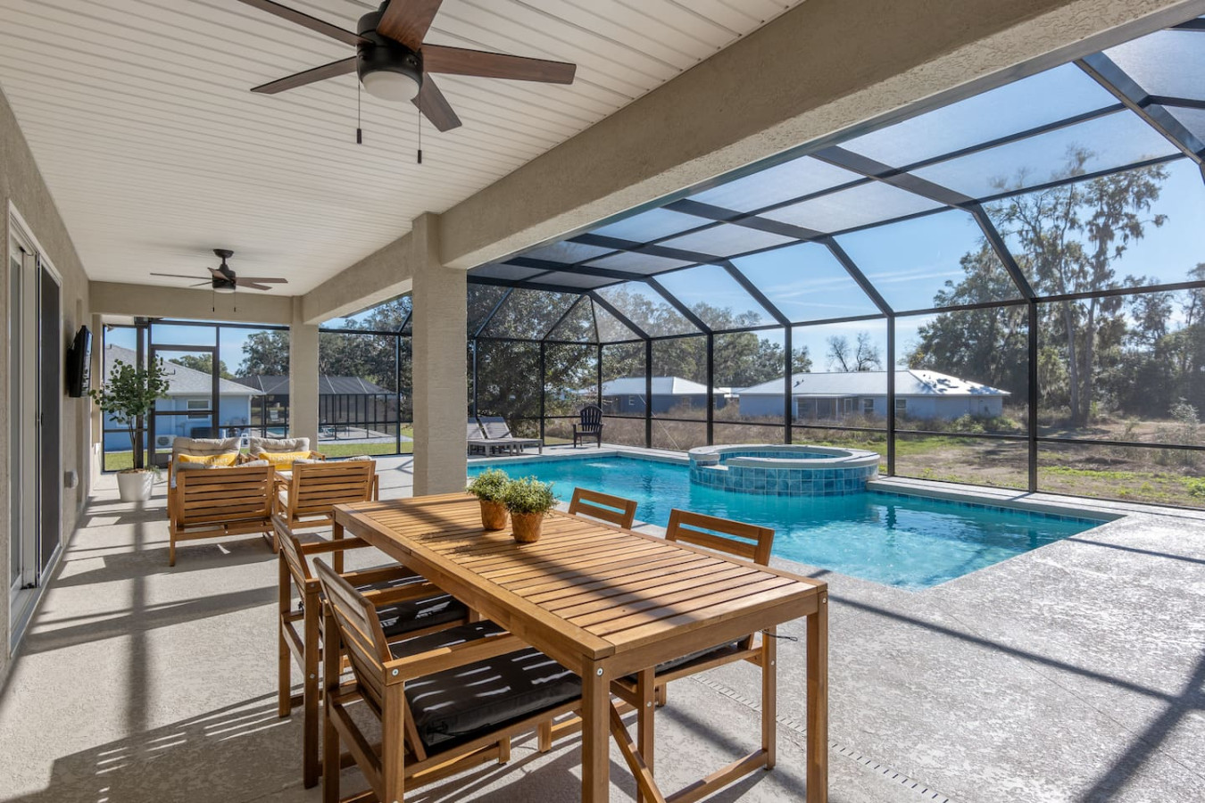 Patio & Pool Area
